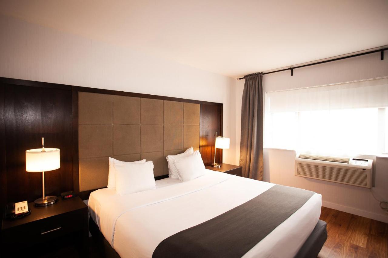 Hotel Newstar มอนทรีอัล ภายนอก รูปภาพ