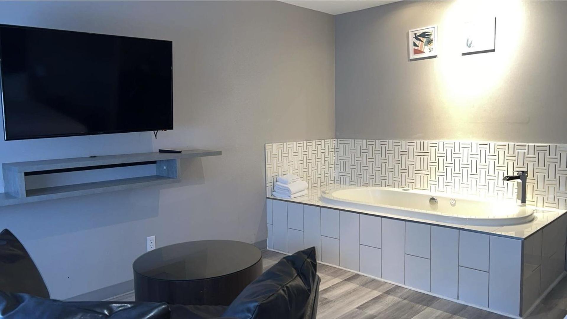 Hotel Newstar มอนทรีอัล ภายนอก รูปภาพ