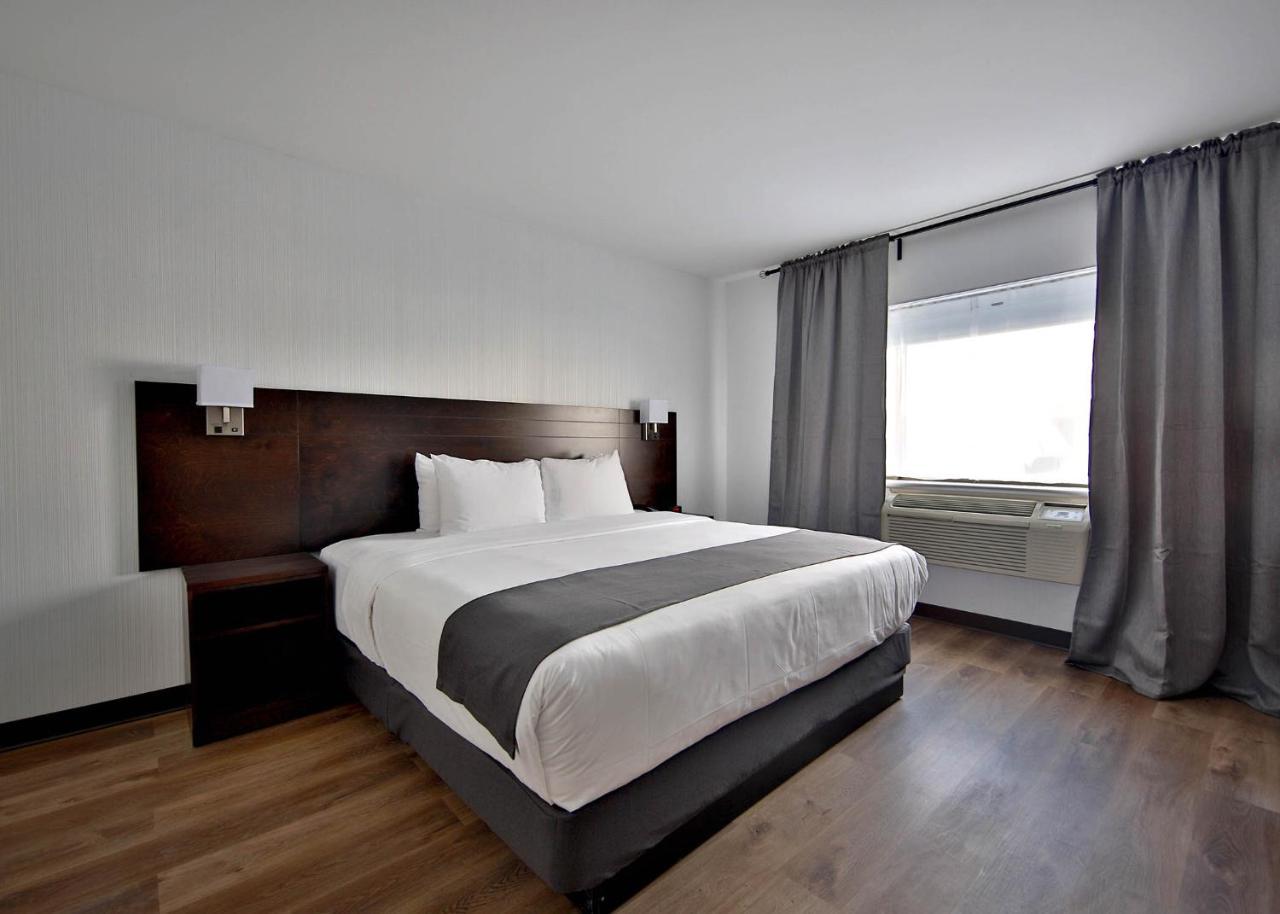 Hotel Newstar มอนทรีอัล ภายนอก รูปภาพ
